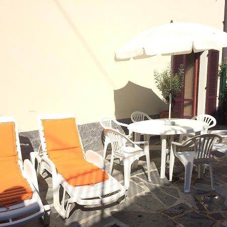 Casa Lorenzo เบลลาโจ ภายนอก รูปภาพ
